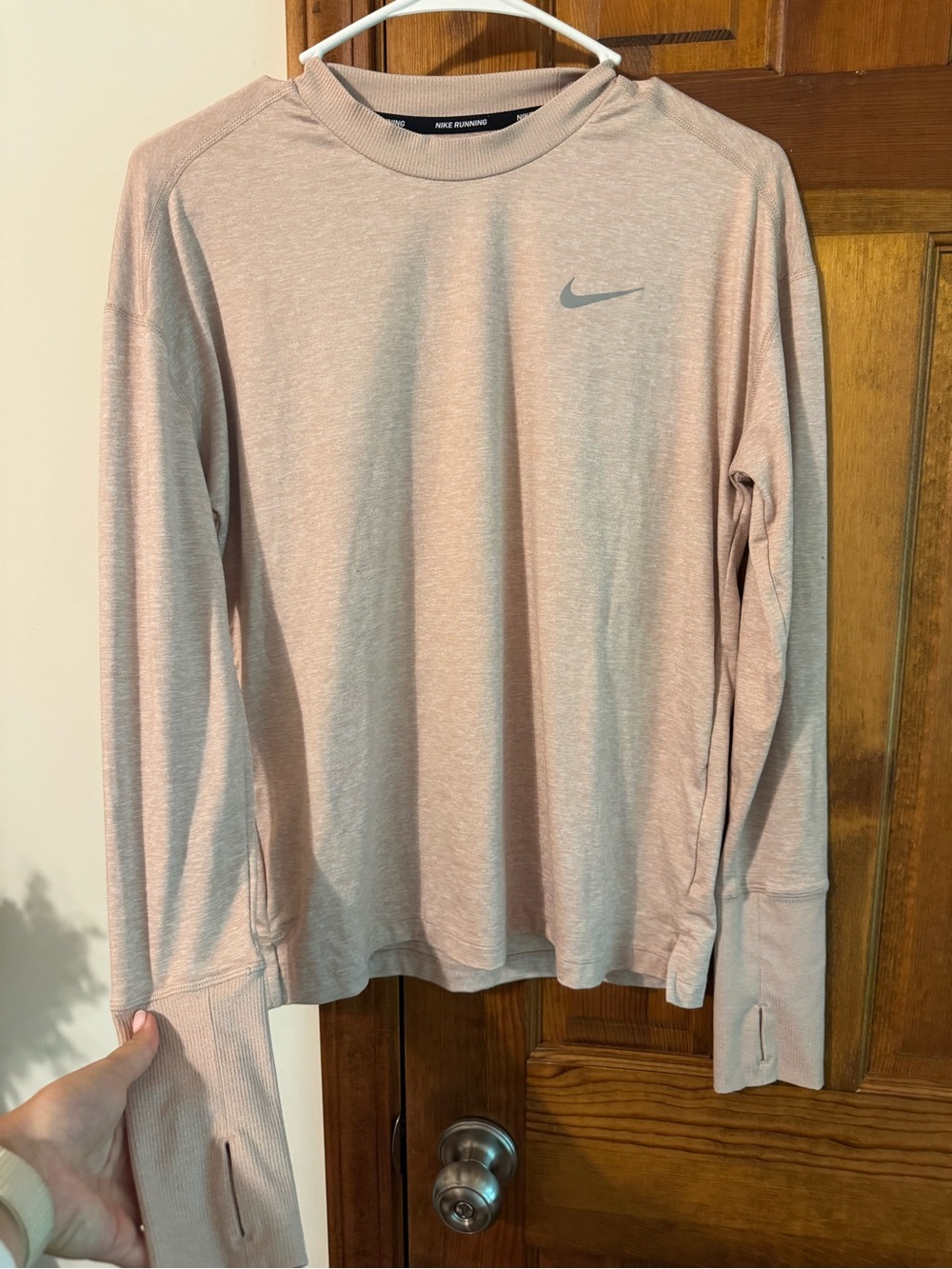 Nike Women’s Long Sleeve Running Top - Blush Pink
